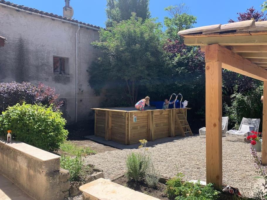 Apartament Cosy Camon Bolt-Hole Zewnętrze zdjęcie